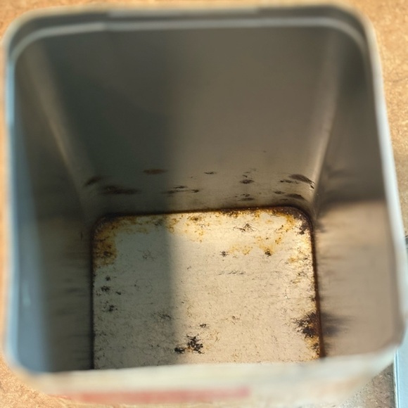 Vintage 1960's Nabisco Saltine Tin English & Spanish - Picture 8 of 10